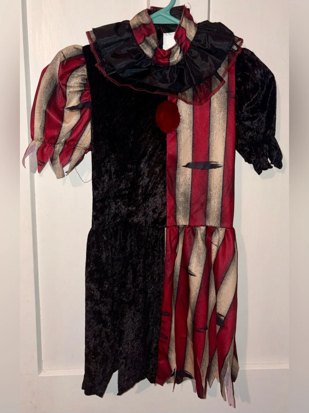Kids Black & Red Evil Clown Costume and Mallet size M (10)
